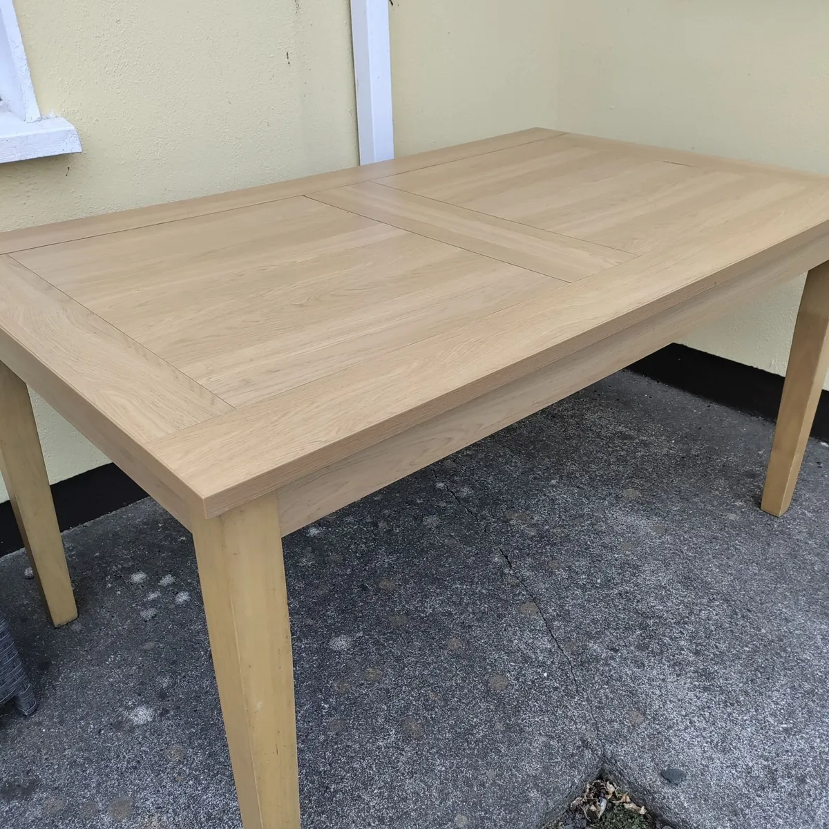 Kitchen table - Image 3