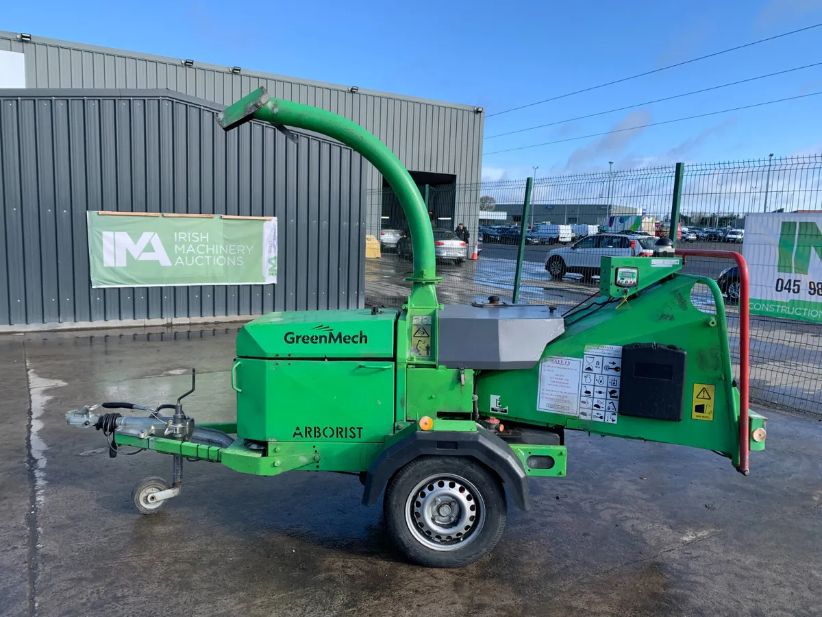 2015 GREENMECH ARBORIST 150 WOODCHIPPER FOR AUCT - Image 2