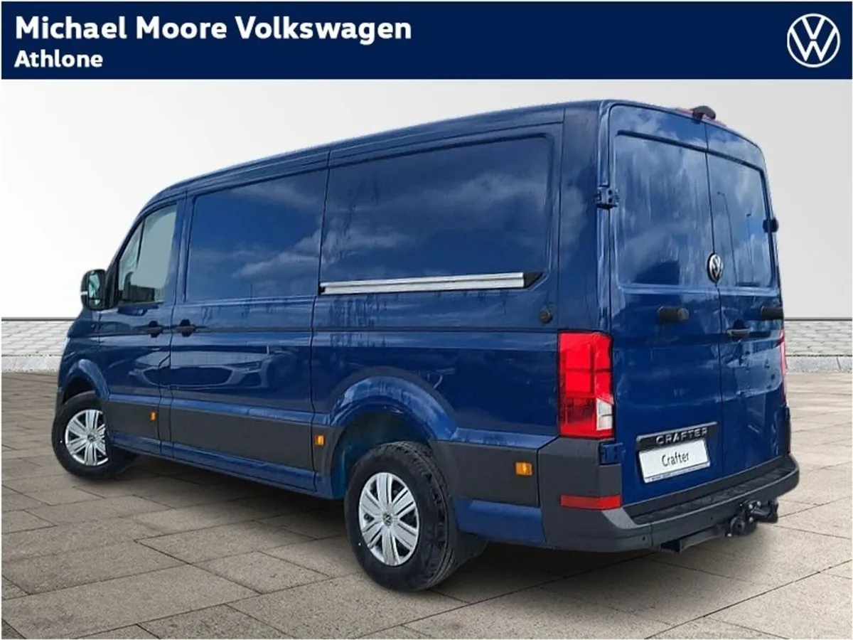 Volkswagen Crafter HL 30MWB 2.0 TDI 140BHP 6DR *(€ - Image 3