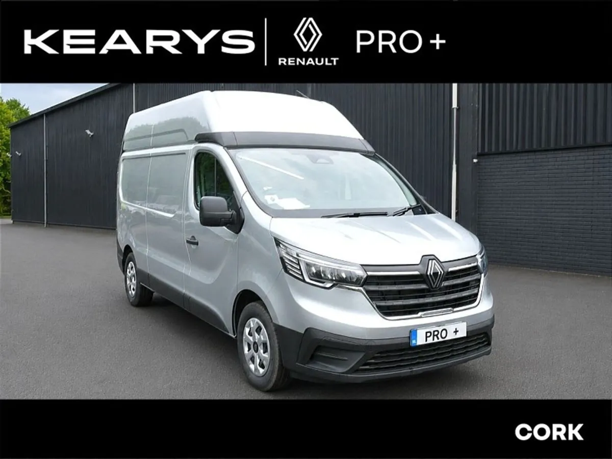 Renault Trafic LH30 Blue dCi 150 Advance Panel Van - Image 1