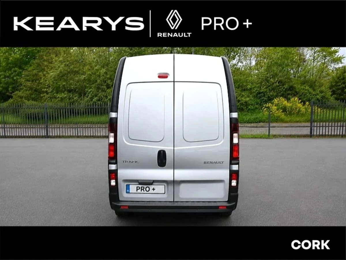 Renault Trafic LH30 Blue dCi 150 Advance Panel Van - Image 2
