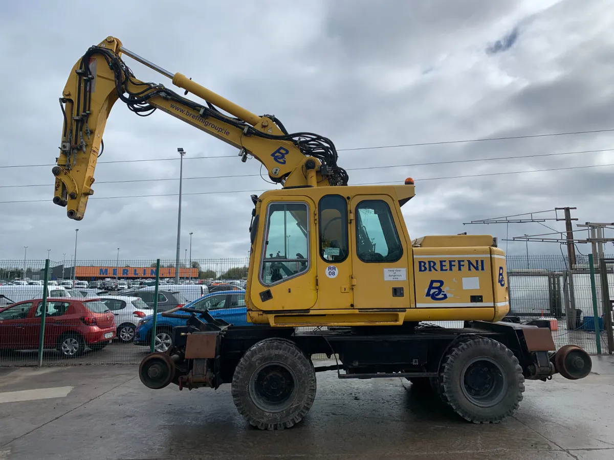 2004 ATLAS 1604 RAIL EXCAVATOR FOR AUCTION - NAAS - Image 2
