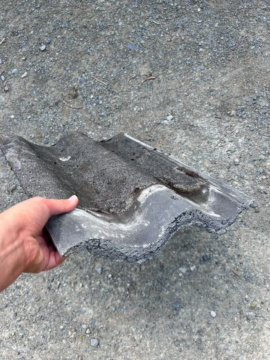 Roof tiles - Image 3