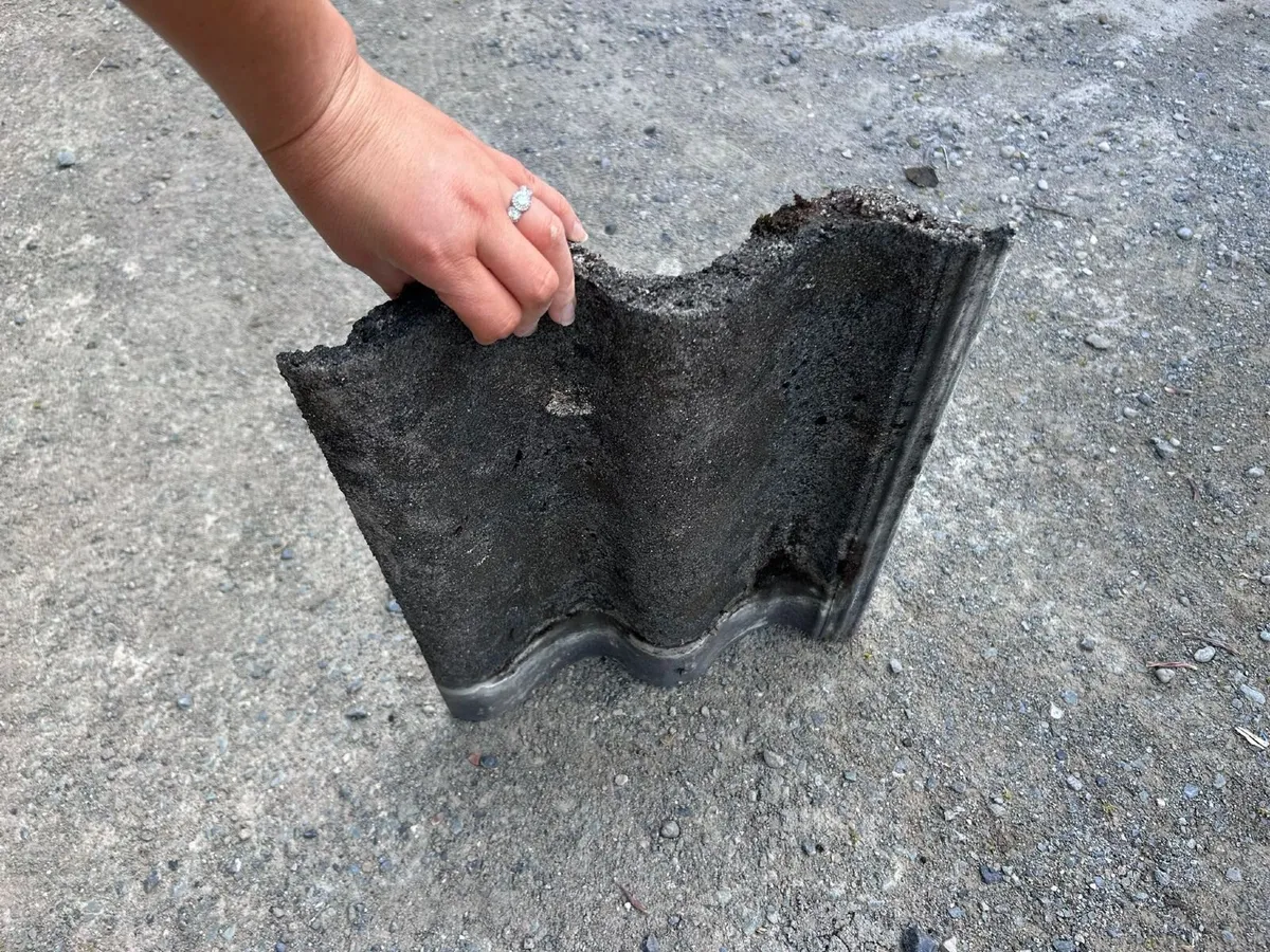 Roof tiles - Image 4