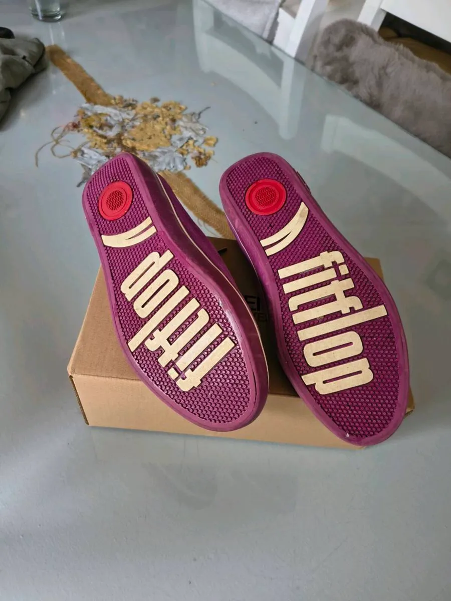 Fitflop walking casual shoes - Image 3