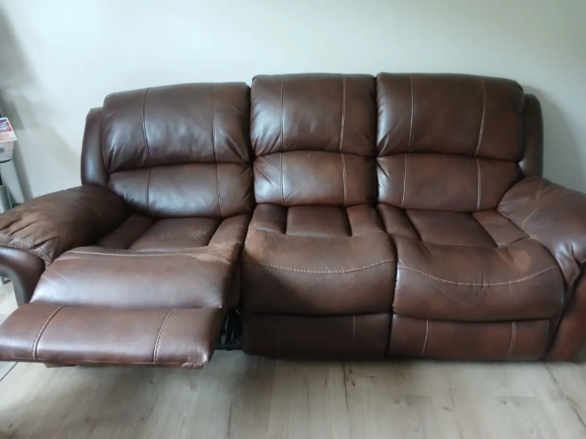 3 + 2 Seater Recliner Sofa Set - Image 4