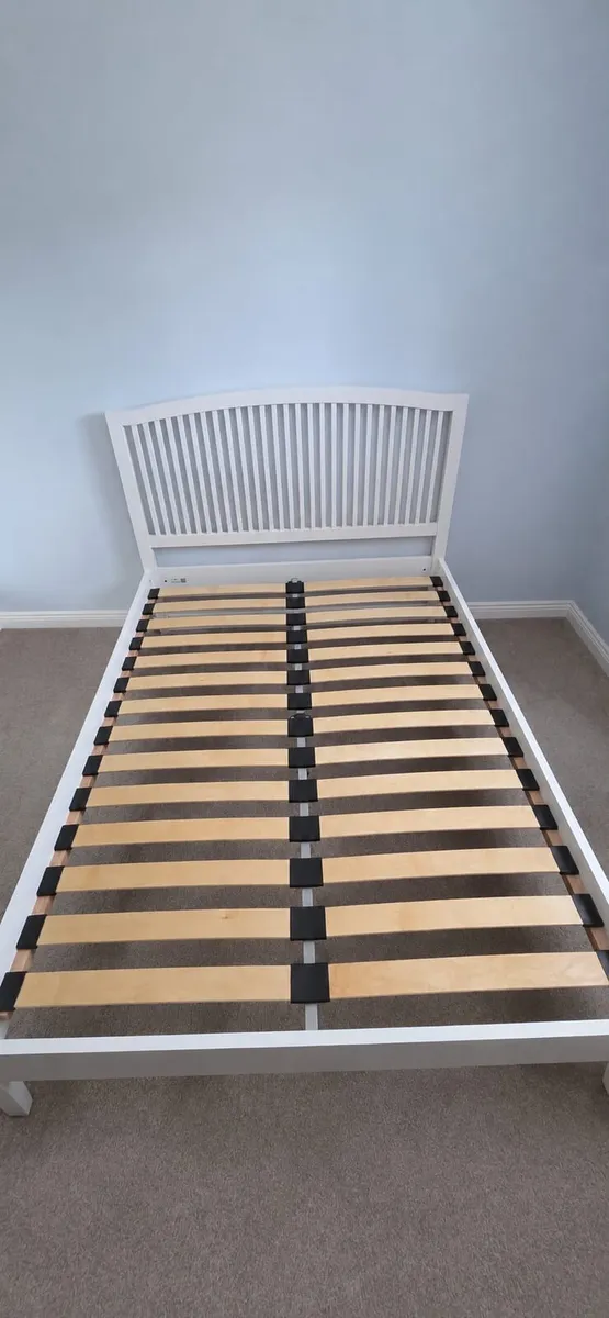 Double bed frame - Image 1