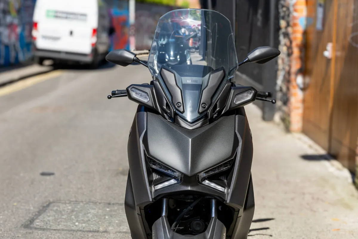 Yamaha Xmax 400 - Image 3