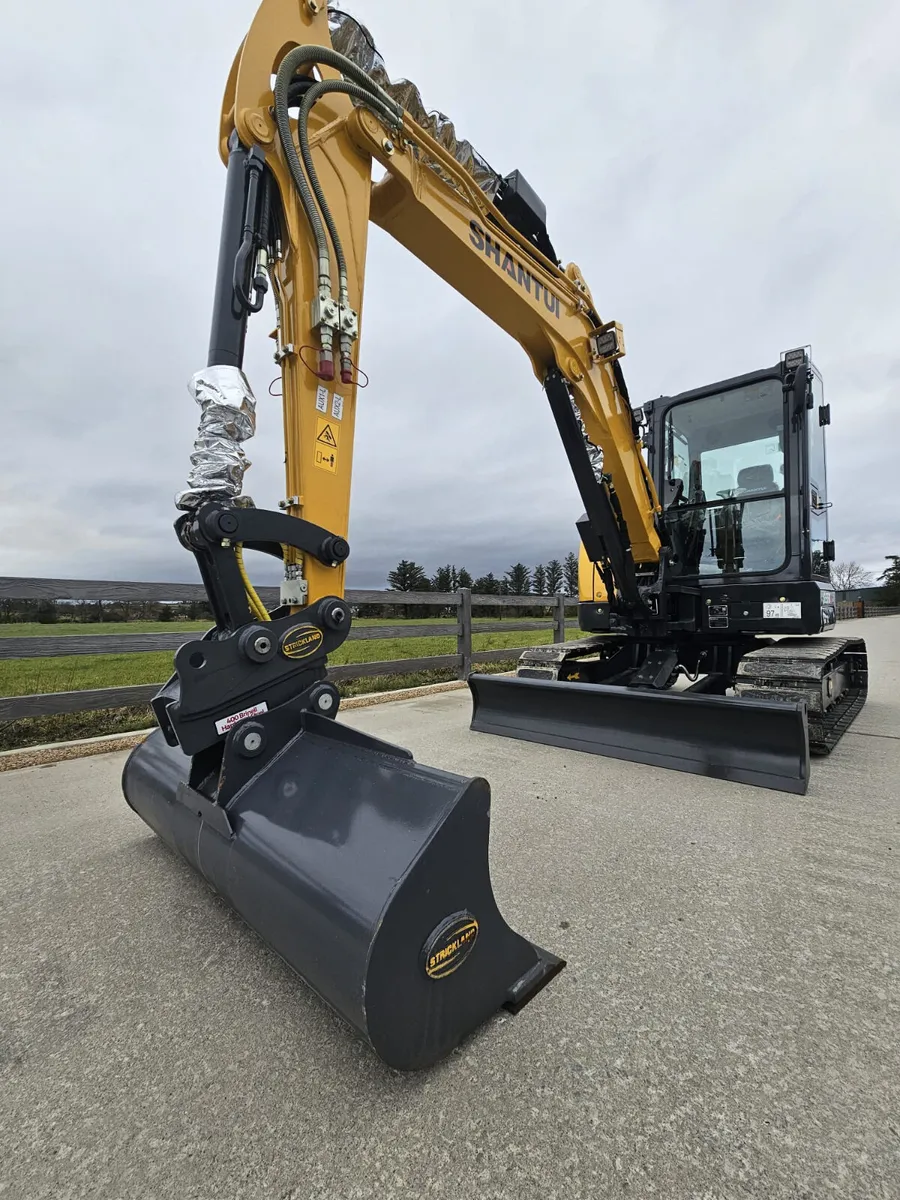 SHANTUI SE58 EXCAVATOR - Image 4