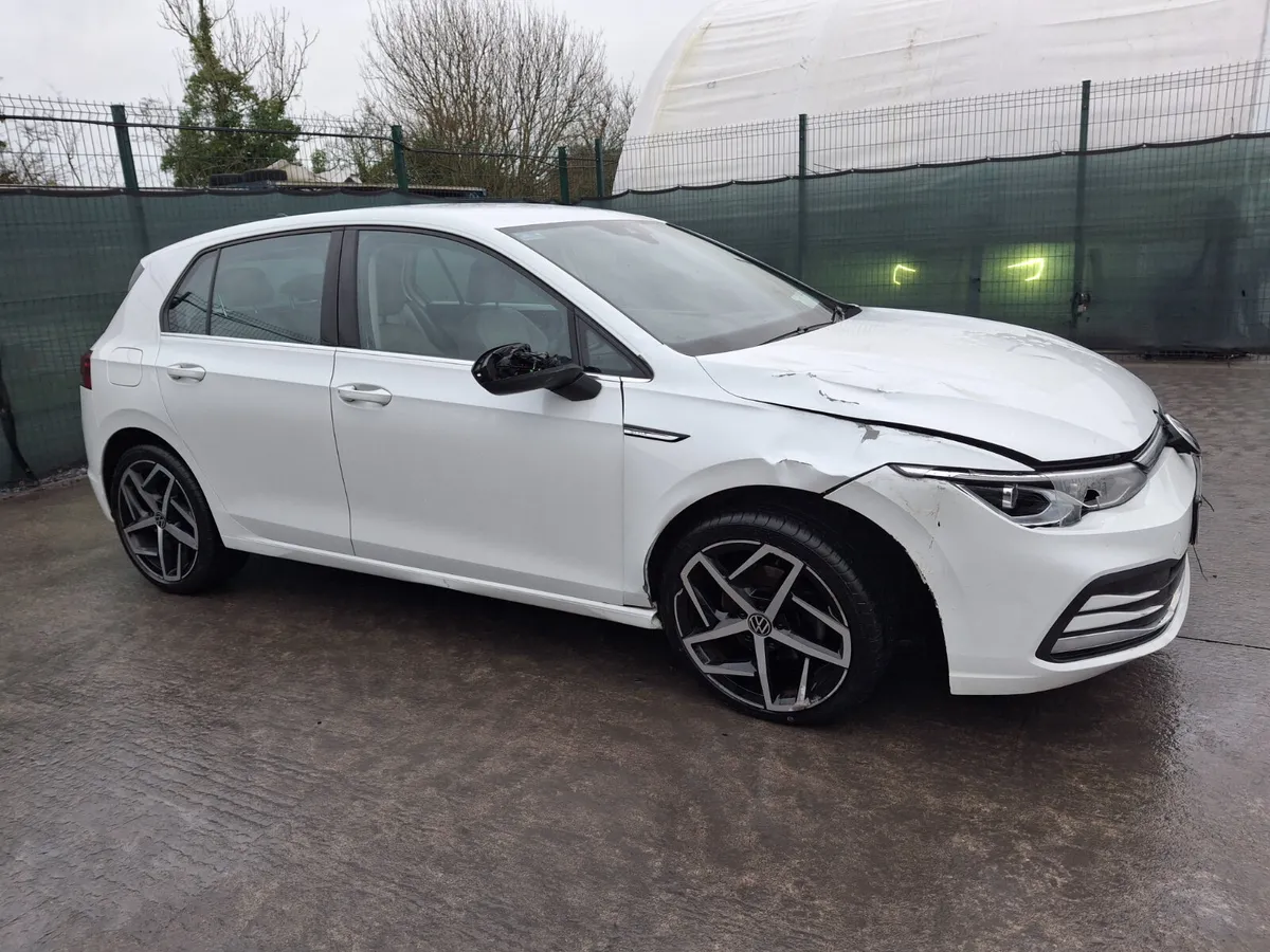 202 Volkswagen Golf 84km Light Damage - Image 2