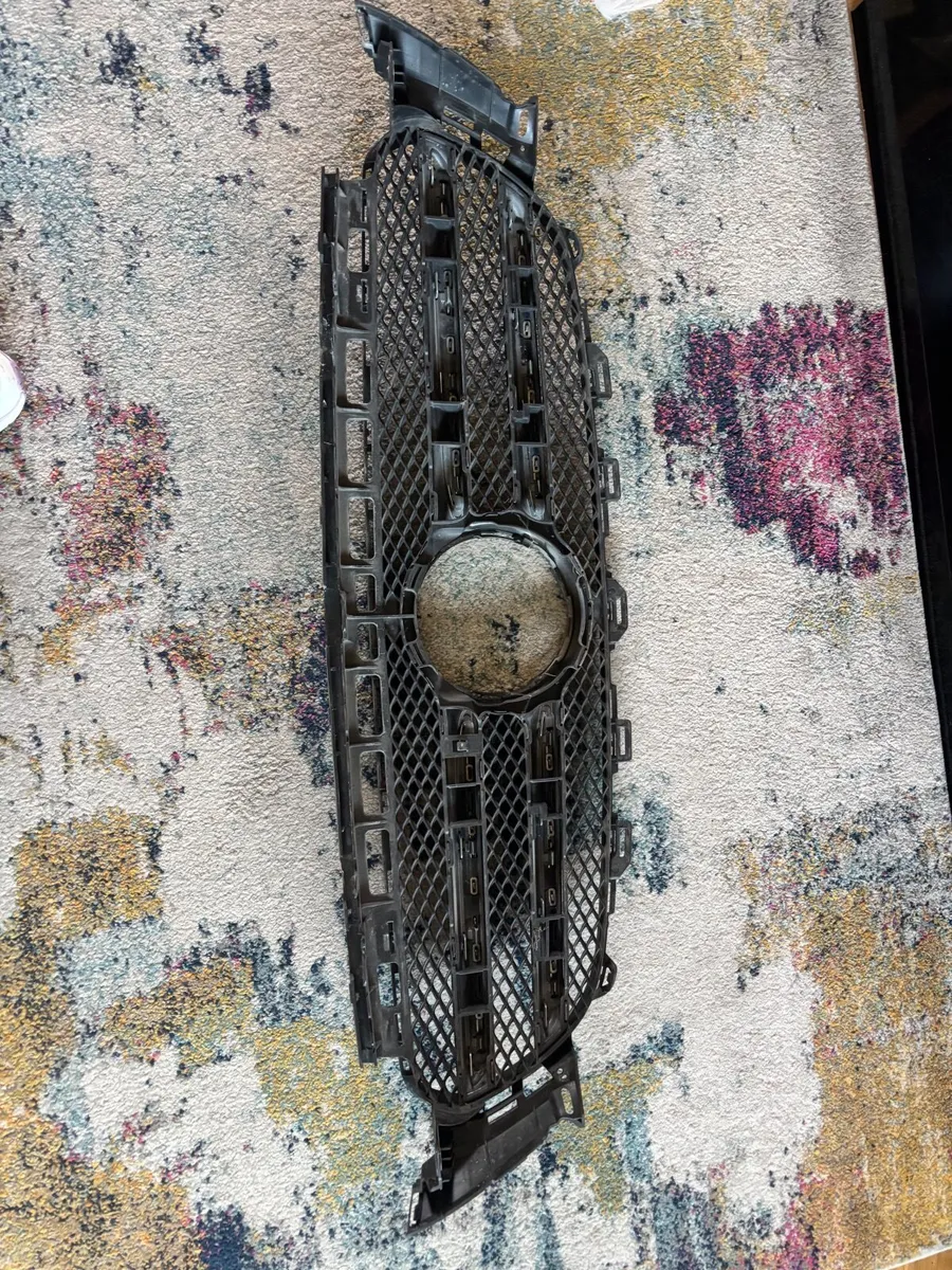 Car part - Image 3