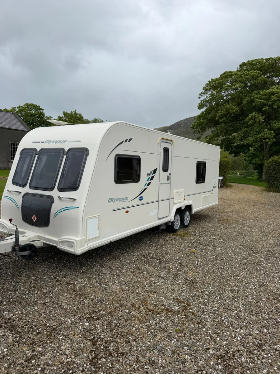 Bailey 4 berth fixed bed - Image 2