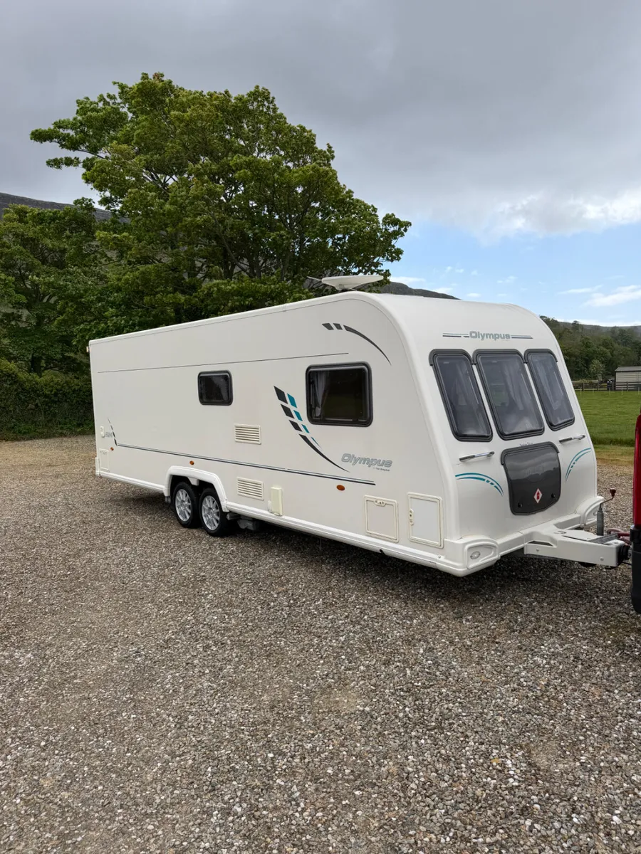 Bailey 4 berth fixed bed - Image 1