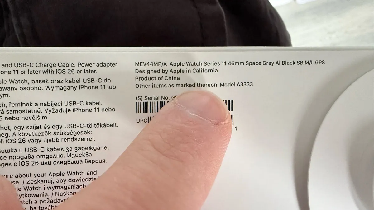 Apple Watch Series 11 46mm - Image 2