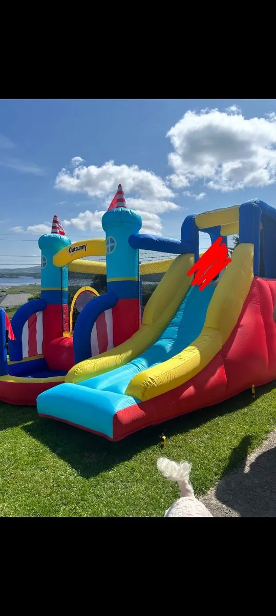 Bouncy Castle - Image 1