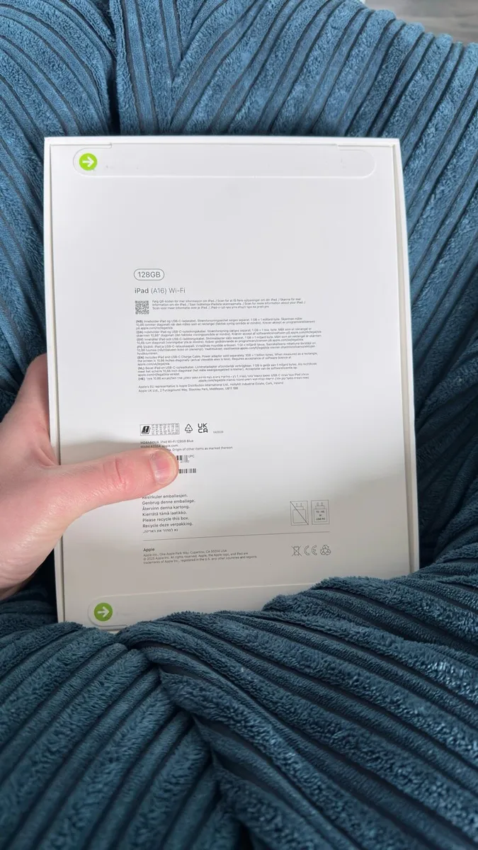 iPad 11 128Gb - Image 2