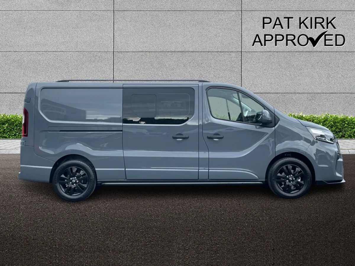 Nissan Primastar 30 L2 Diesel Tekna - Image 3