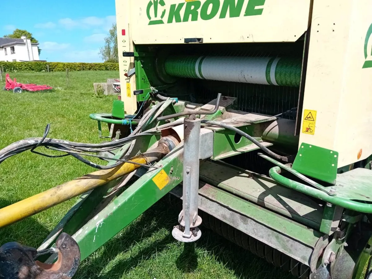 Krone round pack baler - Image 4