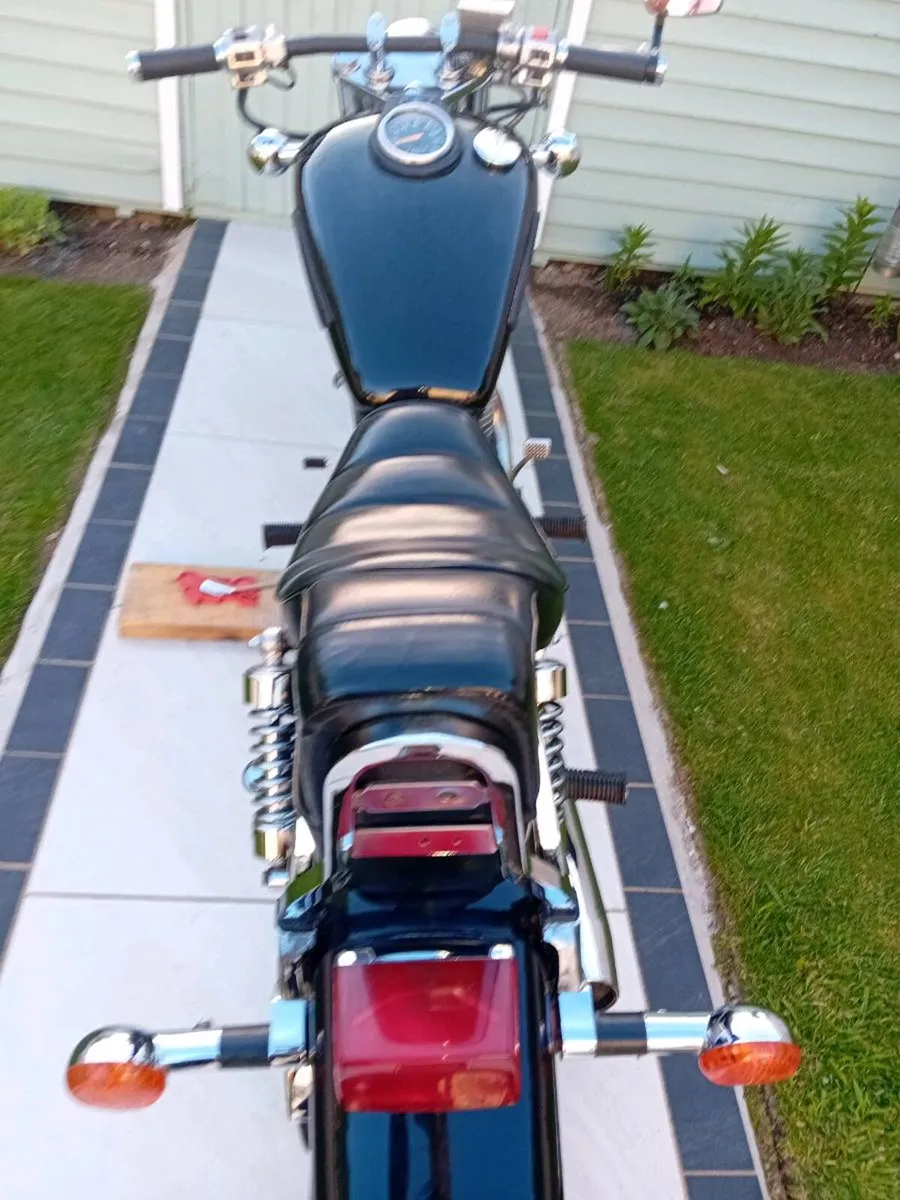 Motorcycle - Image 4