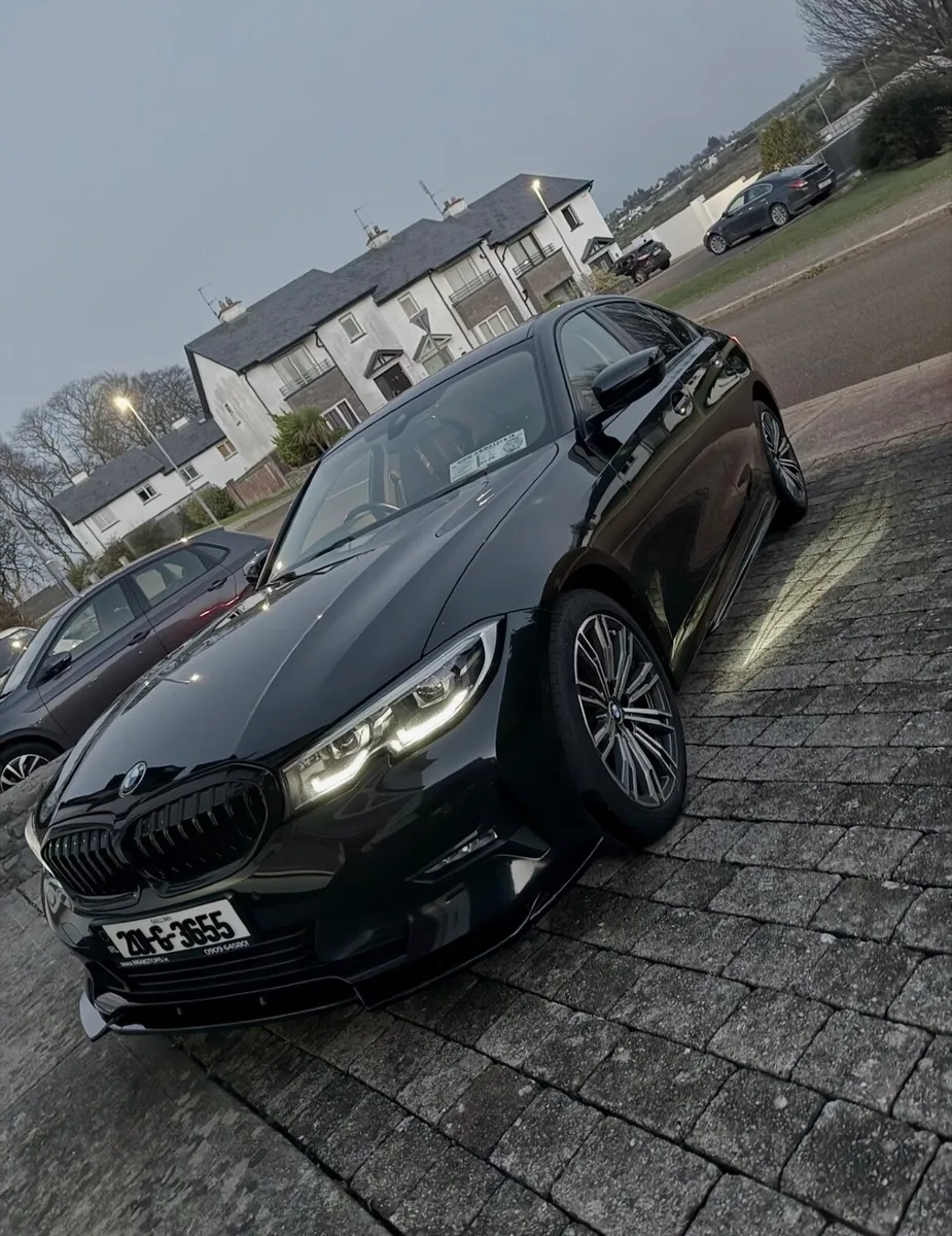 2020 BMW 318D SE G20 (M-PERFORMANCE KIT) - Image 1