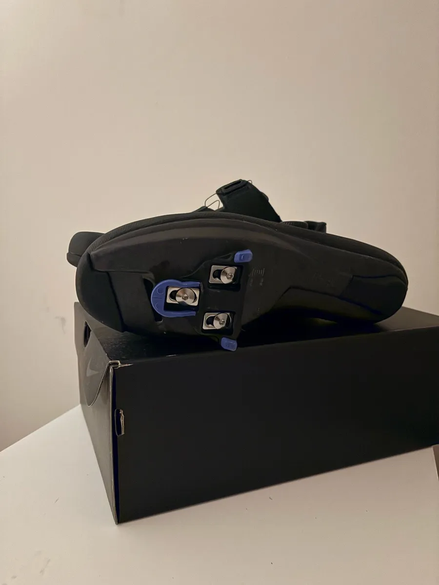 Fizik Cycling shoes - Image 2
