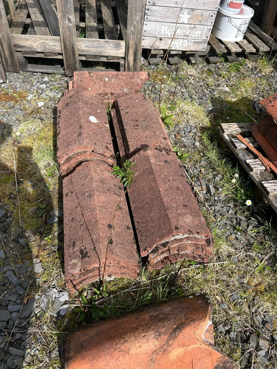 Ridge tiles roofing - Image 1