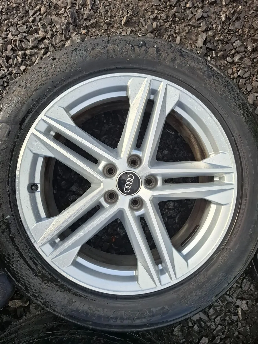 19" Genuine Audi Q5 S Line Alloys with tyres - Image 3