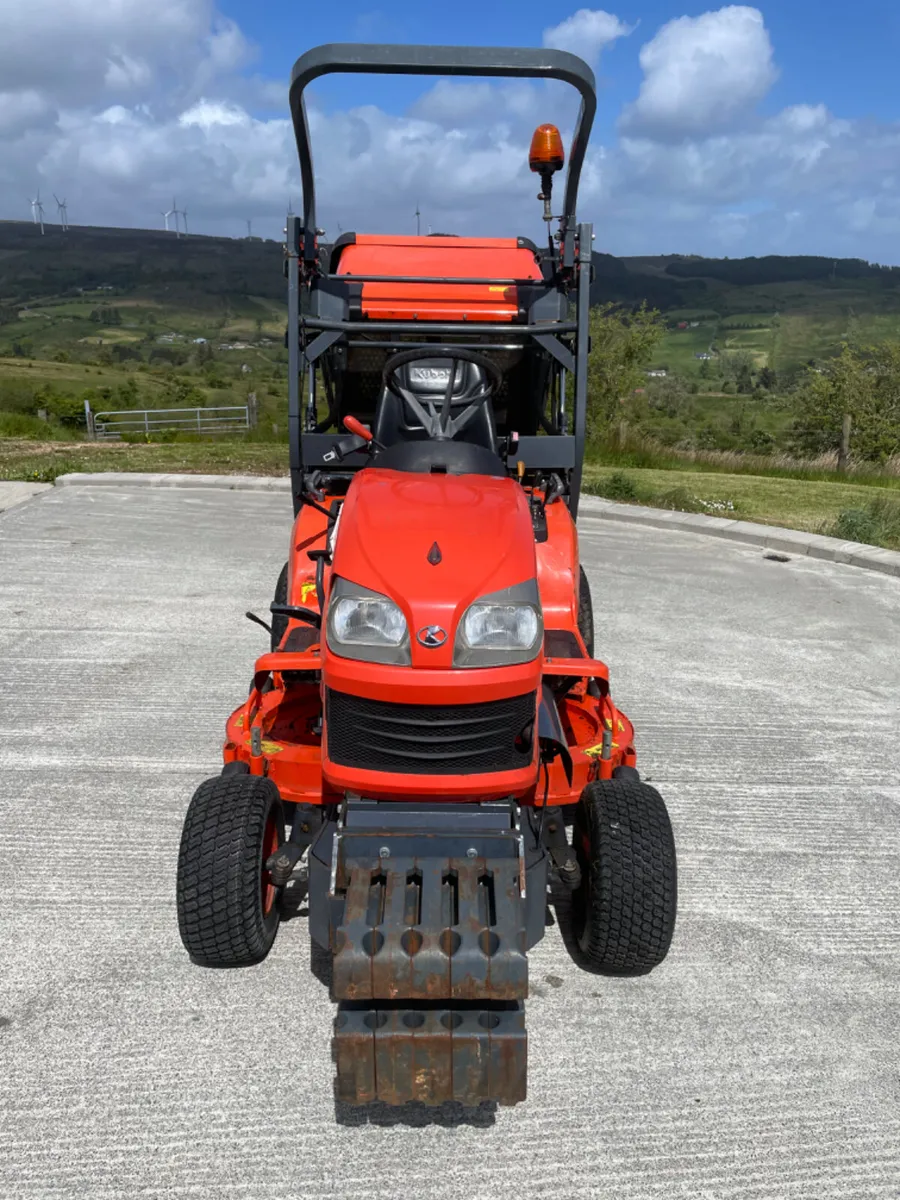 2019 Kubota G23-2 ride on lawnmower - Image 3