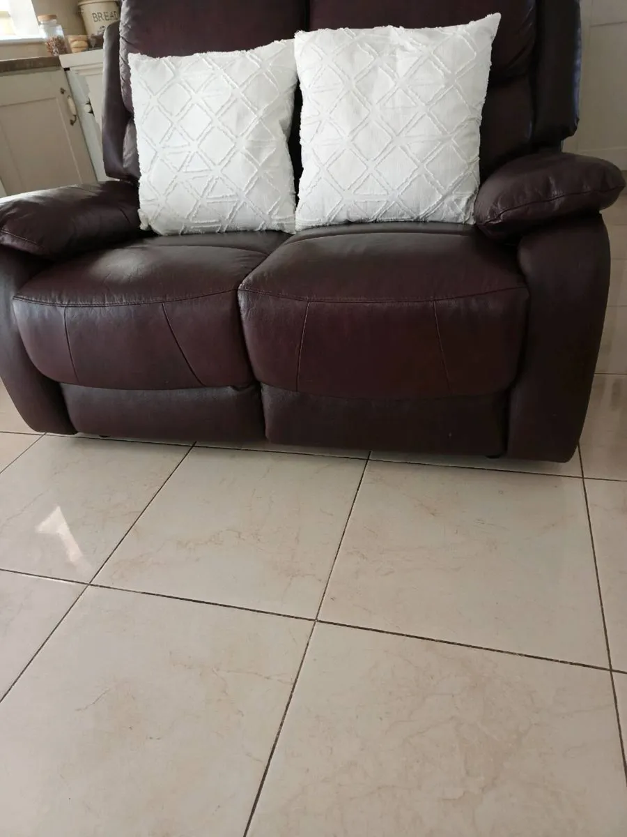Leather sofa - Image 1