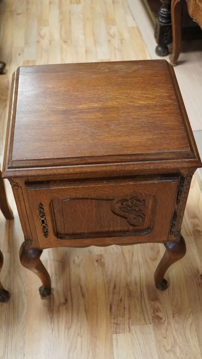 Pair of French Oak Bedside Cabinets - Image 4