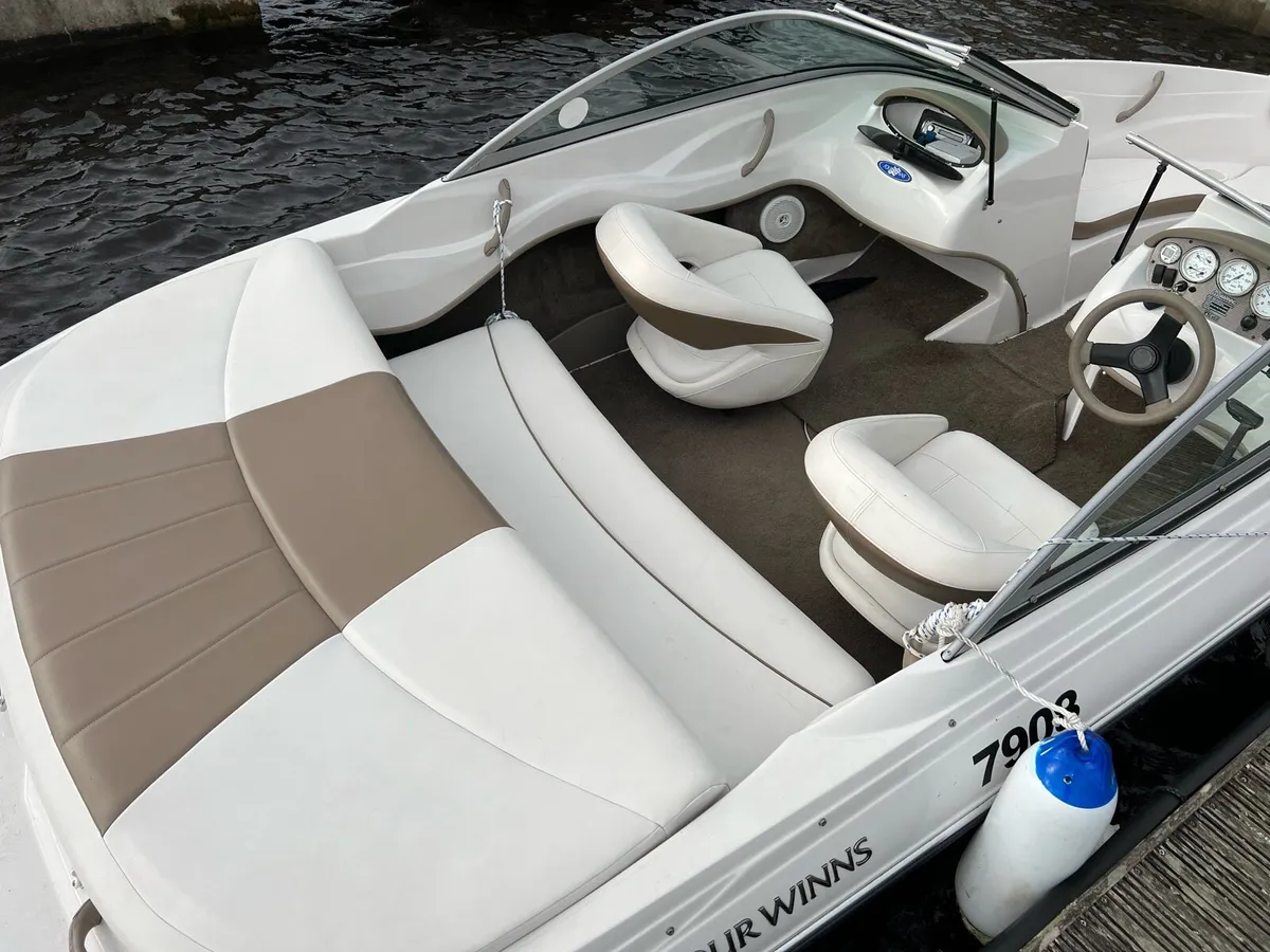 Four Winns Horizon 180 - Image 2