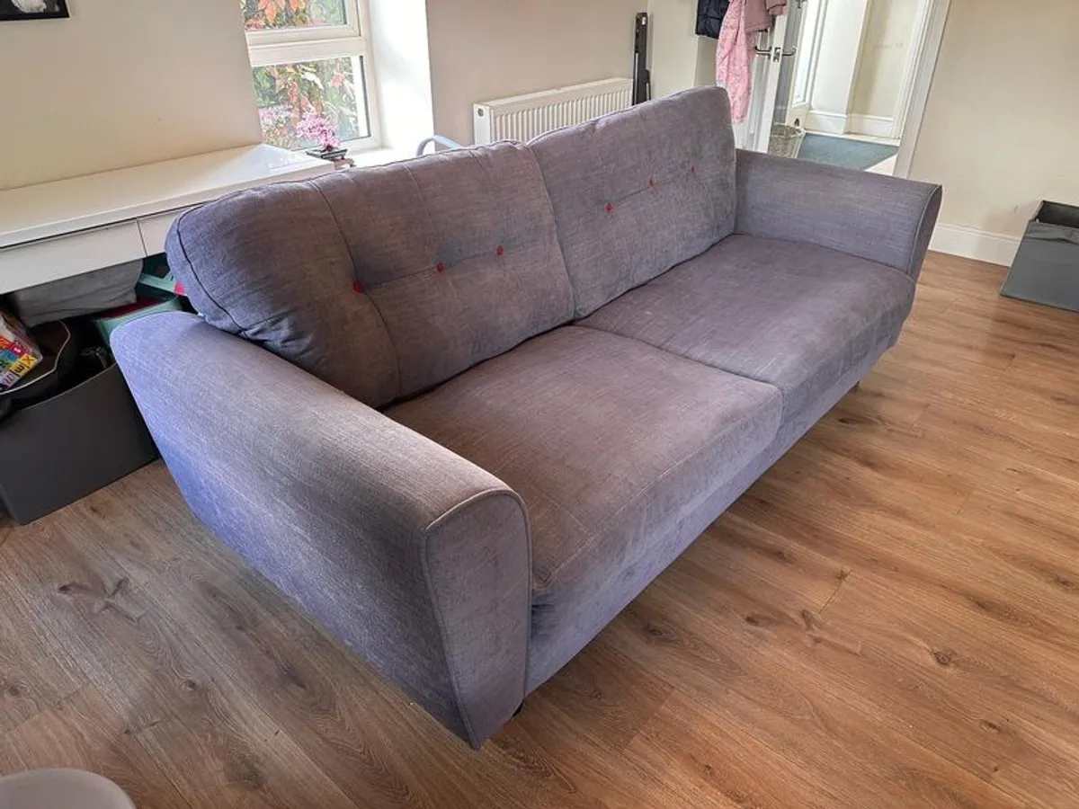 3 seater couch - Image 3