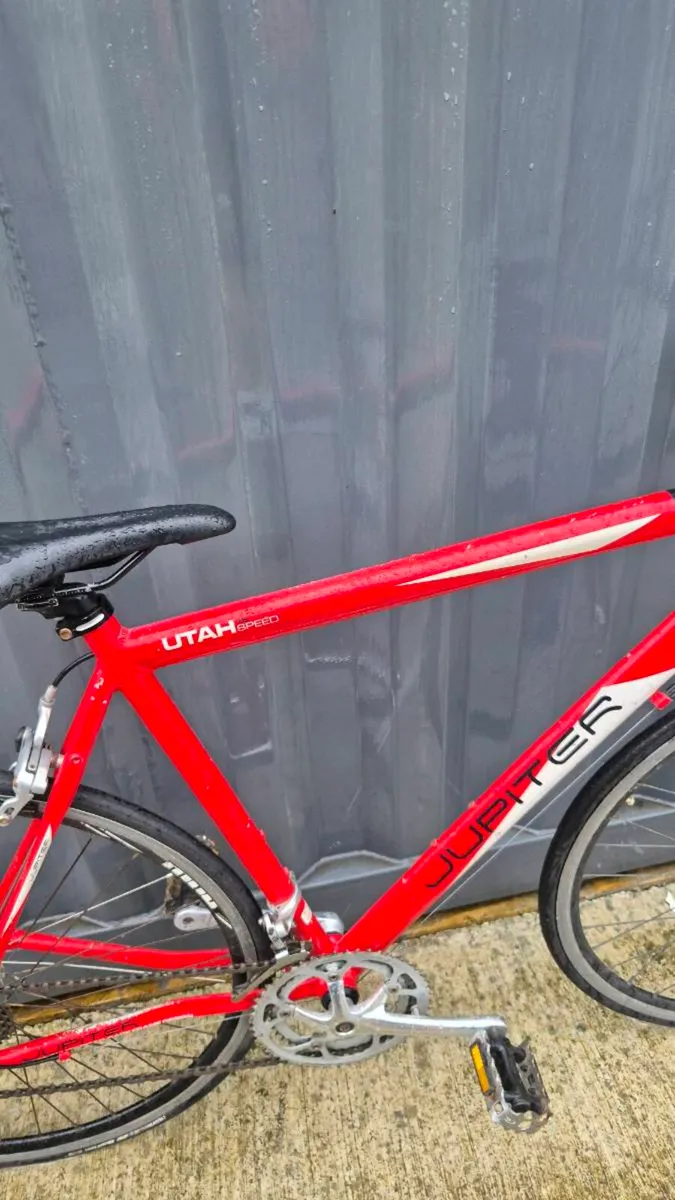 Road racing bike - Image 4