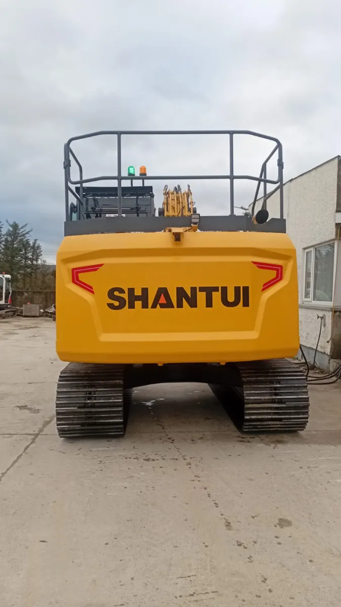 SHANTUI SE135-V EXCAVATOR - Image 2