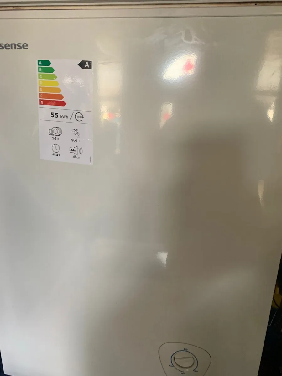 Hisense freezer A rated - Image 4