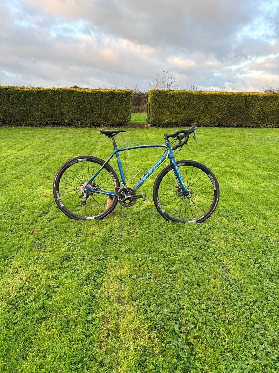 Merida Cyclocross bike - Image 1
