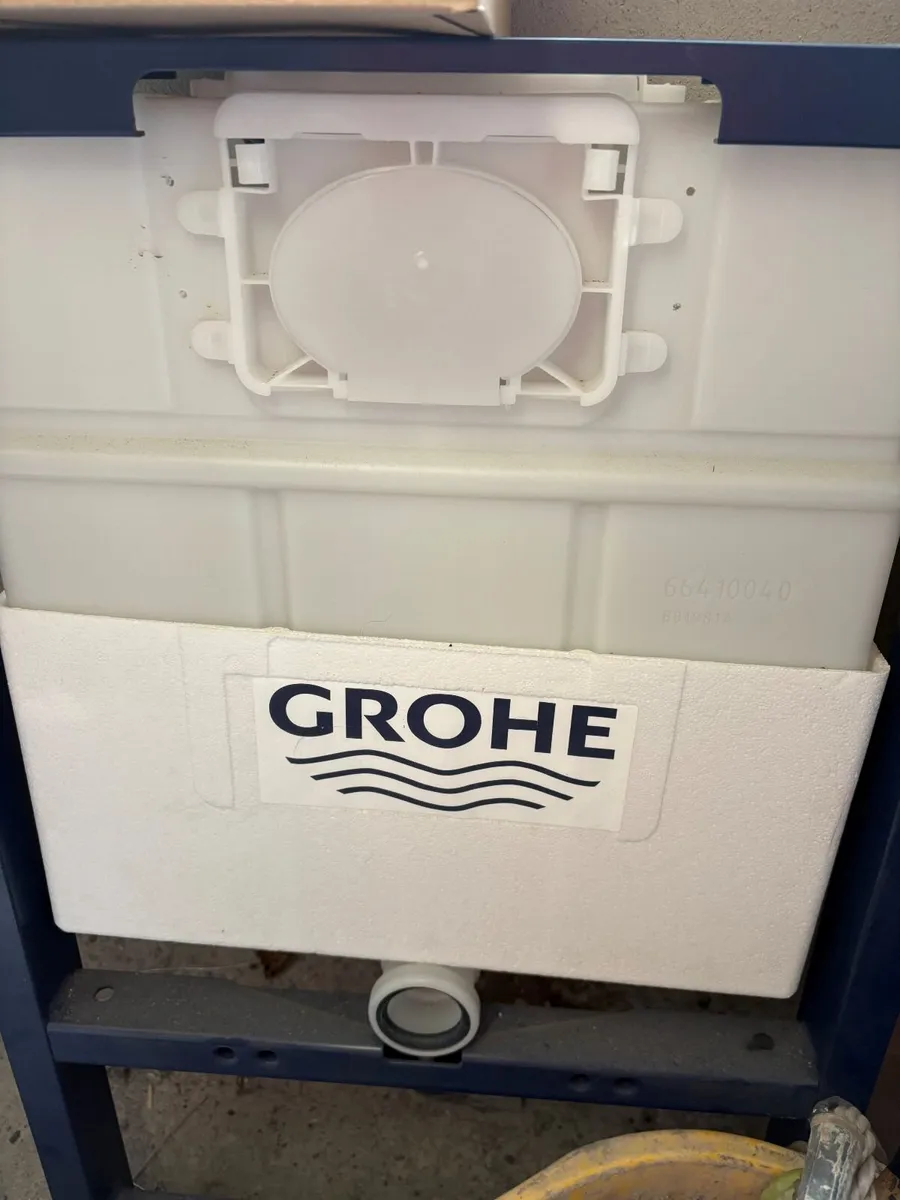 Grohe Wall hung concealed Cistern frame