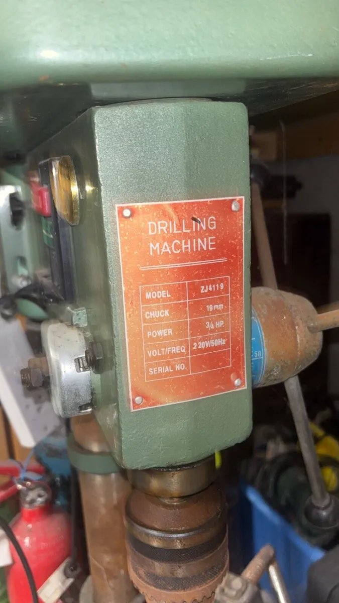 Heavy Duty Pillar Drill/Bench Drill with vice - Image 2