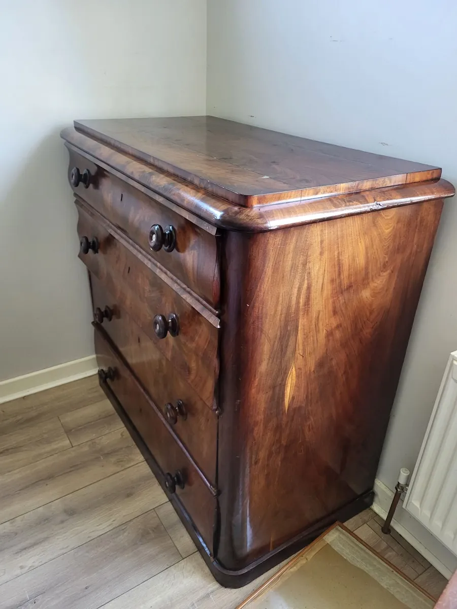 Antique Chest of Drawers - Image 1