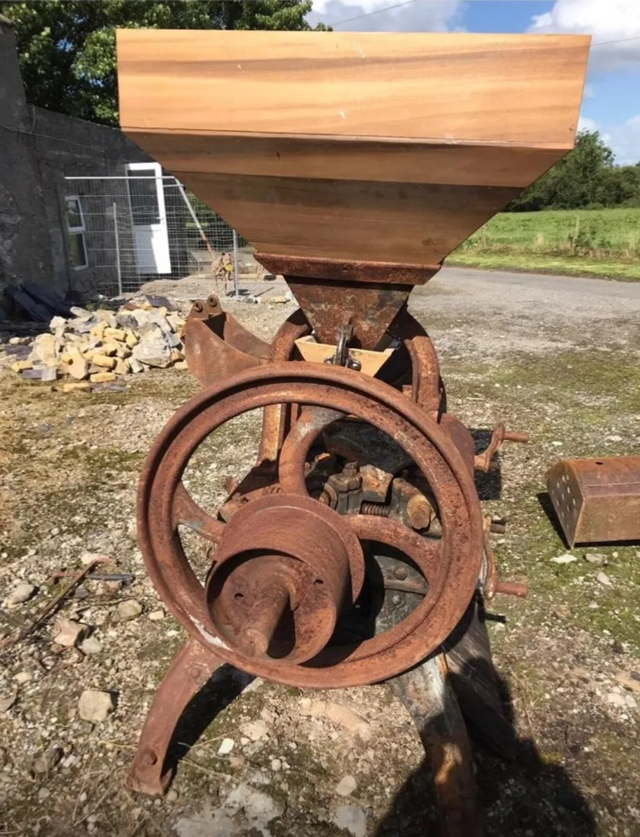 Grain mill