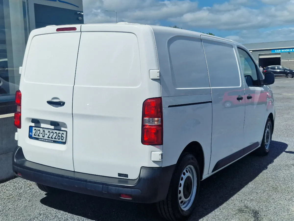 Opel Vivaro L1h1-1.5 100ps-6sp MA 5DR - Image 3