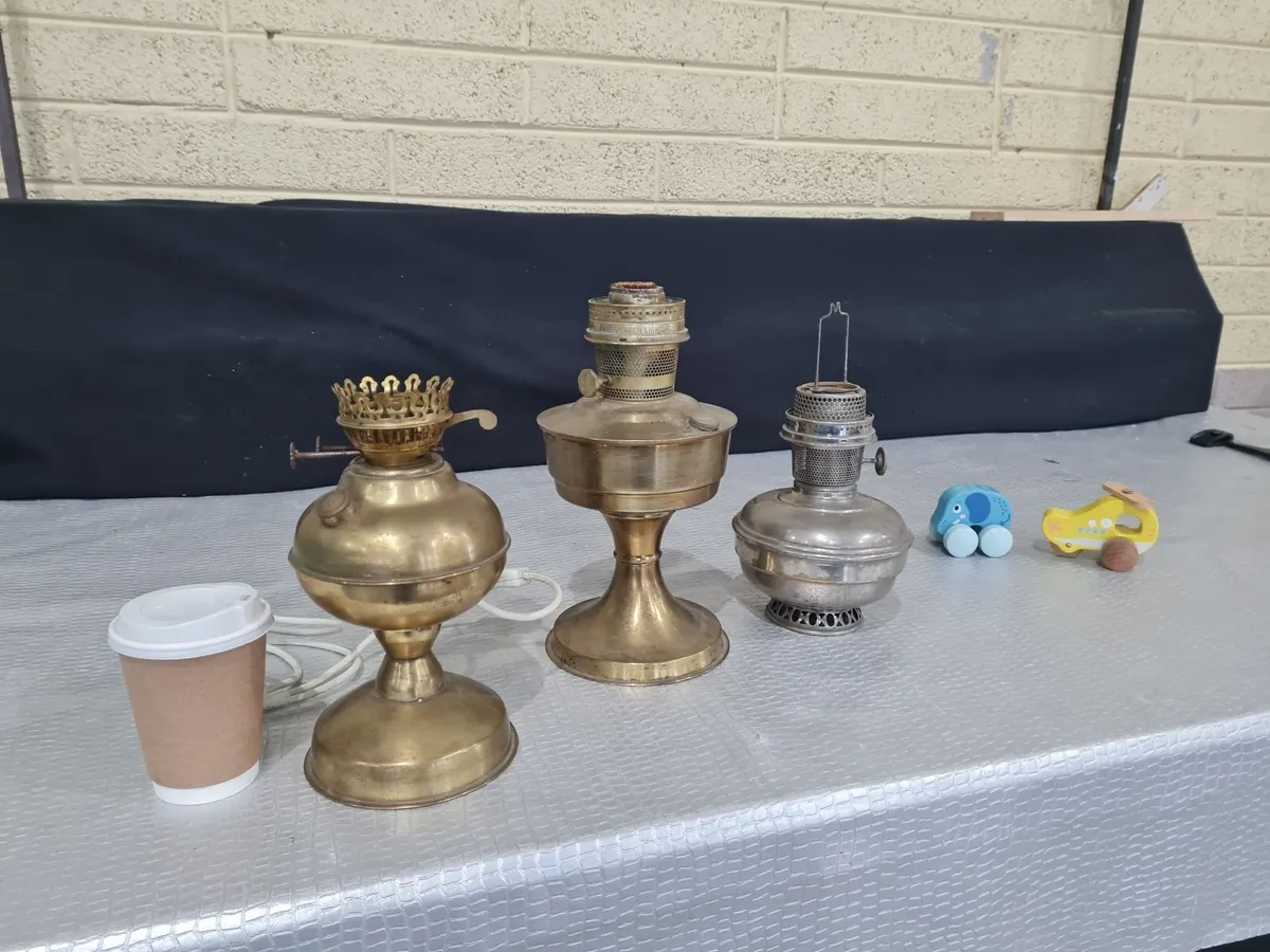 Old Oil Lamps - Image 2