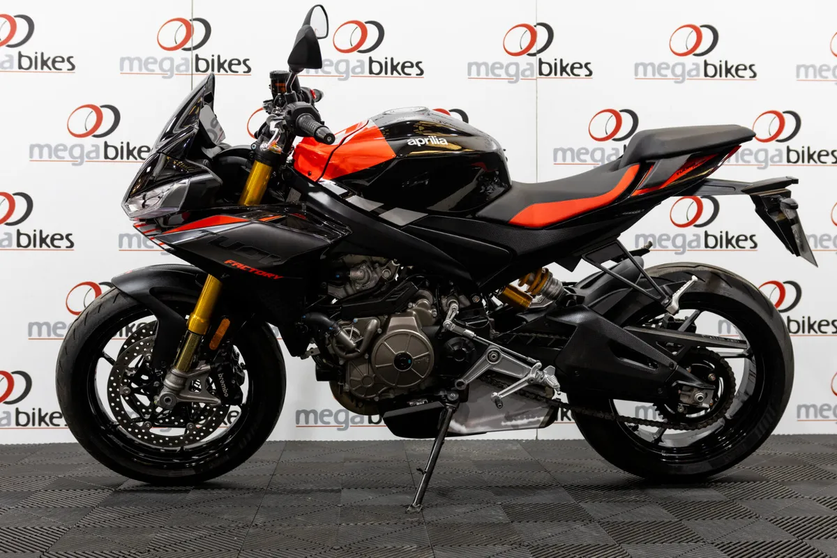 Aprilia Tuono 660 Factory Ex Demo - Image 2