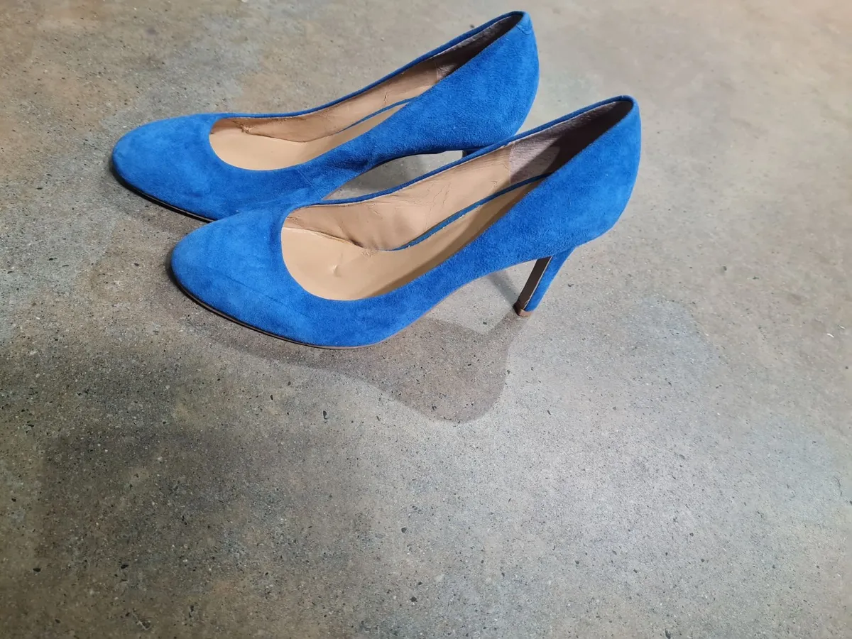 Blue Suede Shoes - Image 3