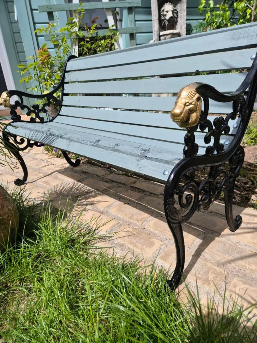 Cast iron garden bench lion  bistro furniture - Image 3