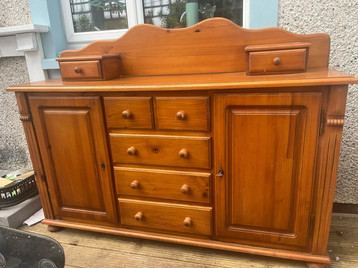 Cupboard/ drawer/ furniture - Image 1