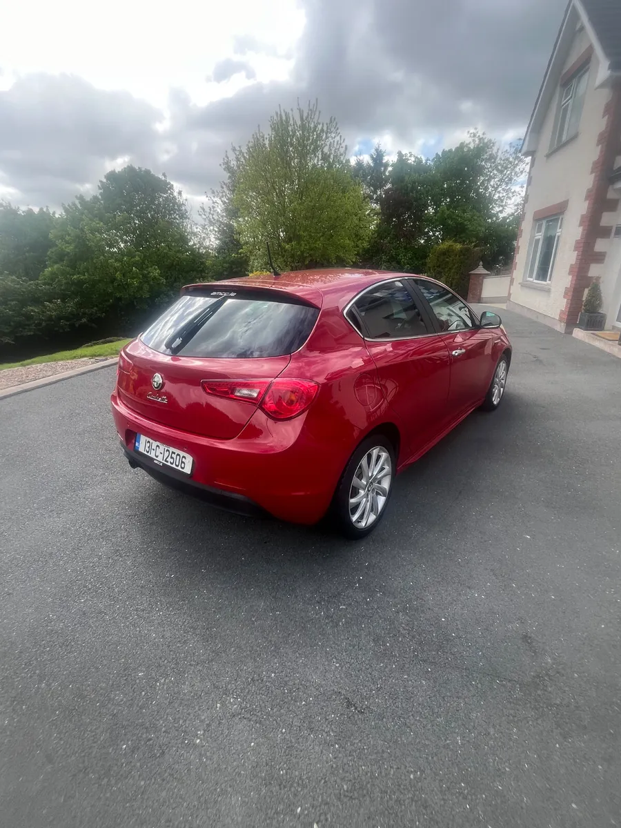 2013 Alfa guiletta petrol Automatic - Image 1