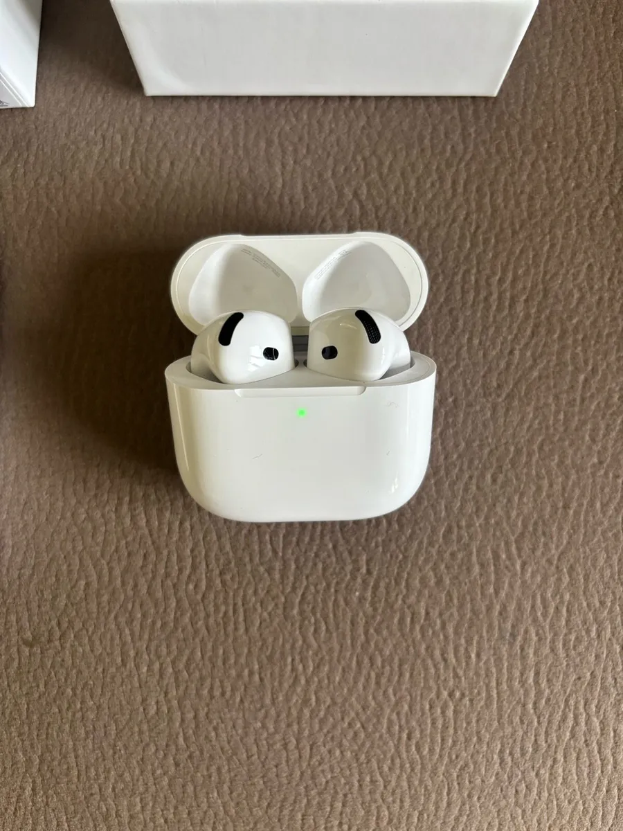 AirPods 4th Generation - Image 4