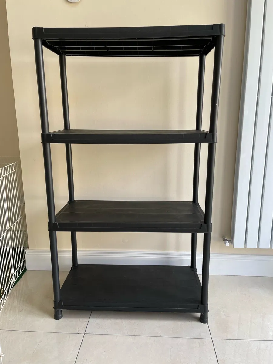 Shelving unit