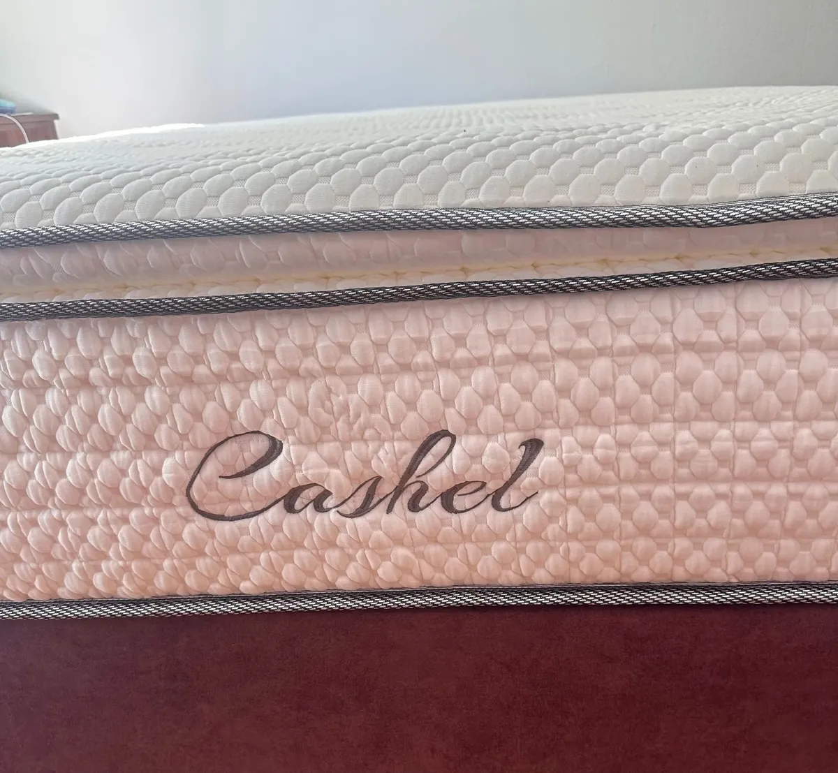 King size Cashel mattress for sale - Image 3
